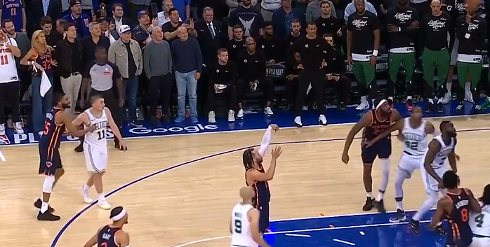 包含凯尔特人轻取尼克斯，取得四连胜的词条