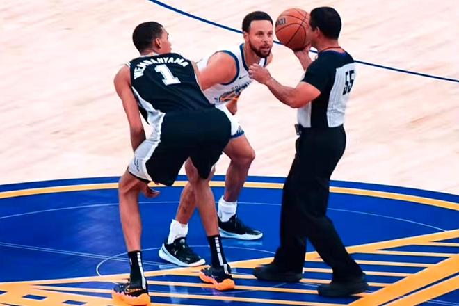 掘金鏖战福建队，塔图姆扛起全队的简单介绍