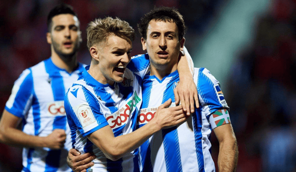 包含皇家社会势如破竹,塞维利亚艰难取胜的词条 包含皇家社会势如破竹,塞维利亚艰难取胜的词条