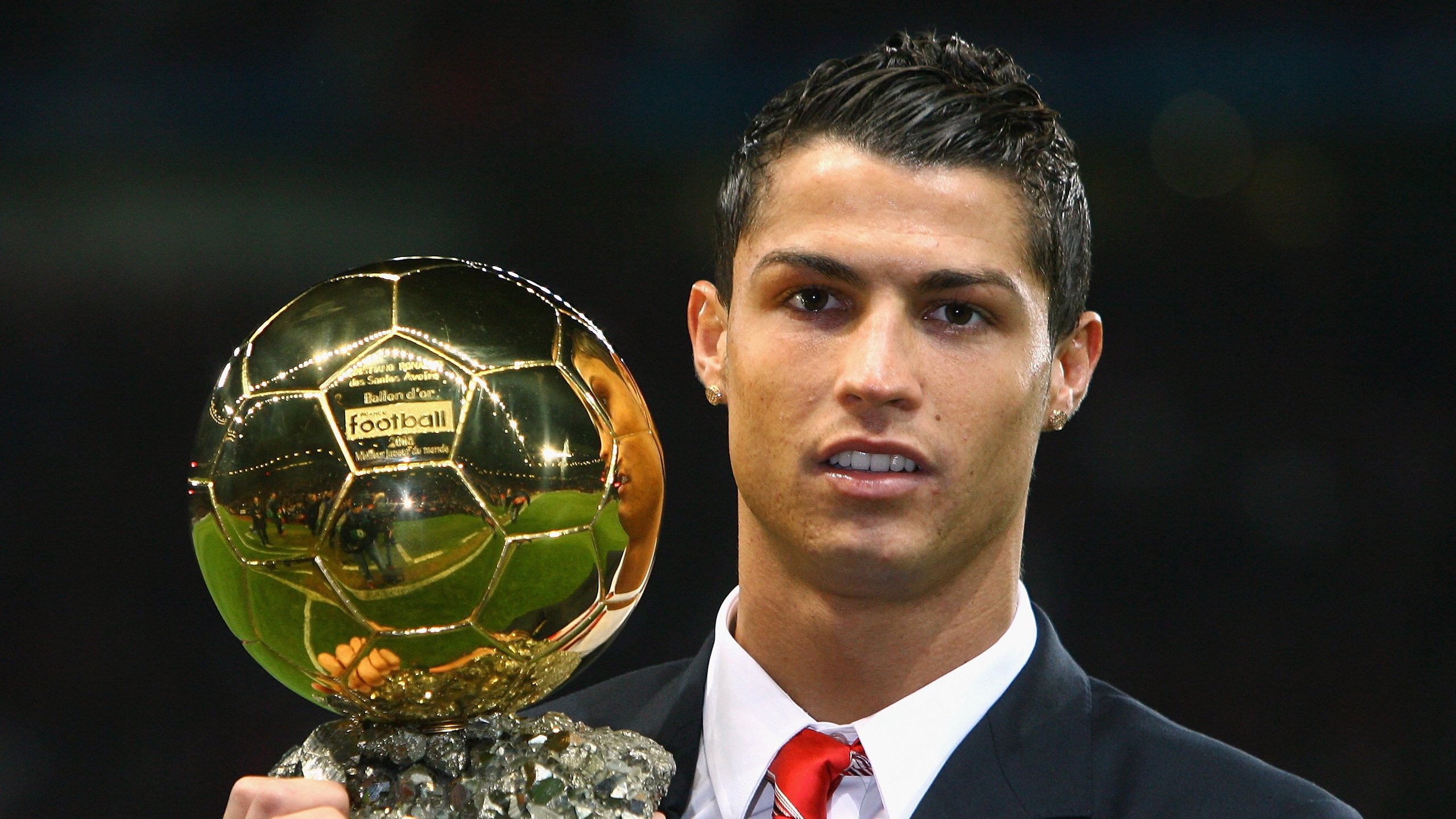 西甲国家德比之夜,莫德里奇用实力证明自己