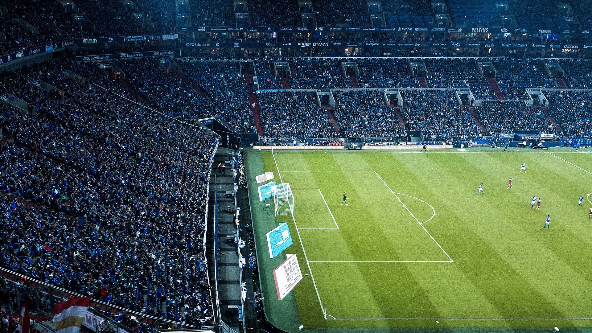 铁血雷恩打穿阿尔及利亚防线，末节之王巴雷拉接管比赛