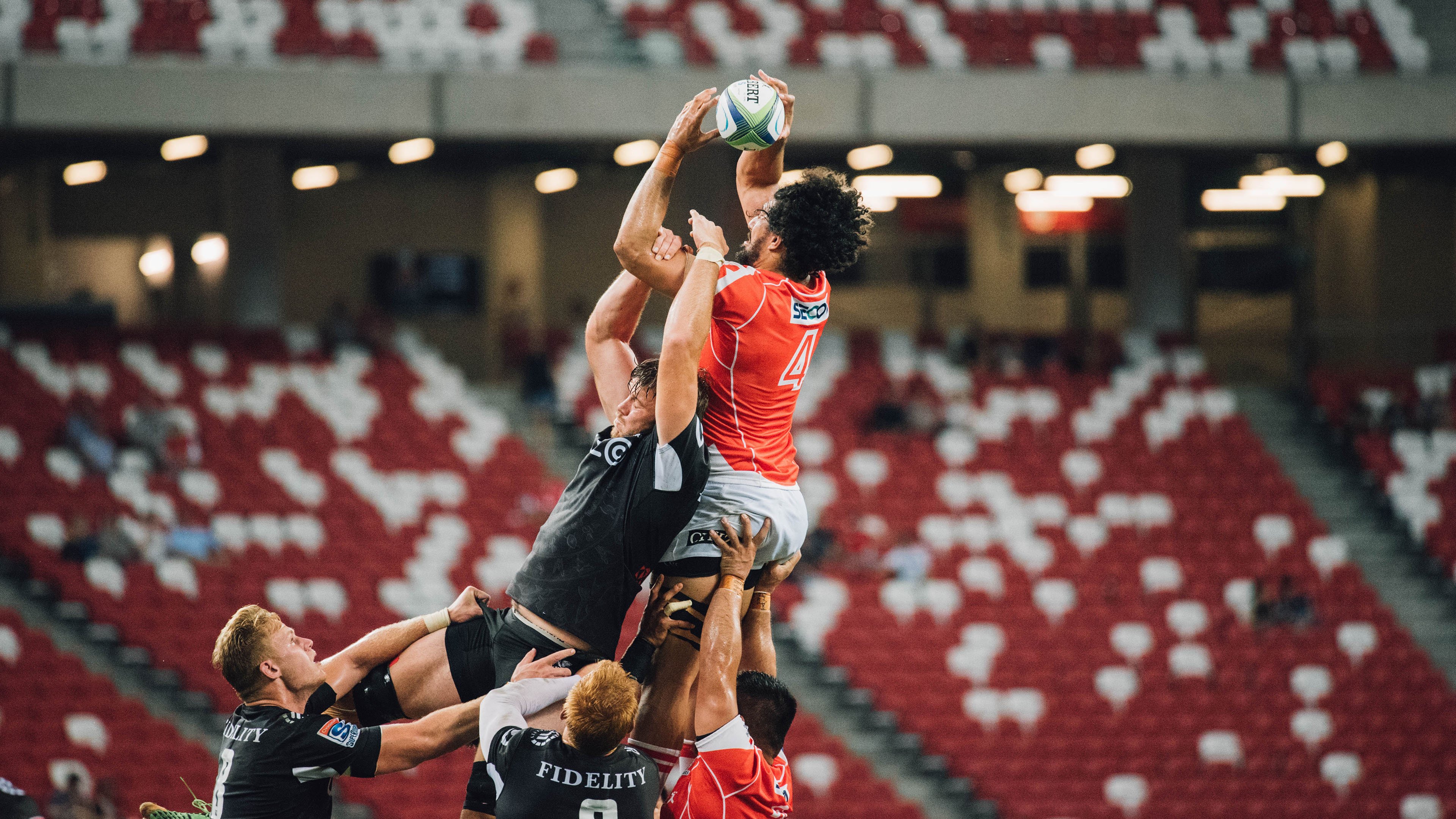 欧冠决赛焦点战，猛龙最后时刻击败山西队